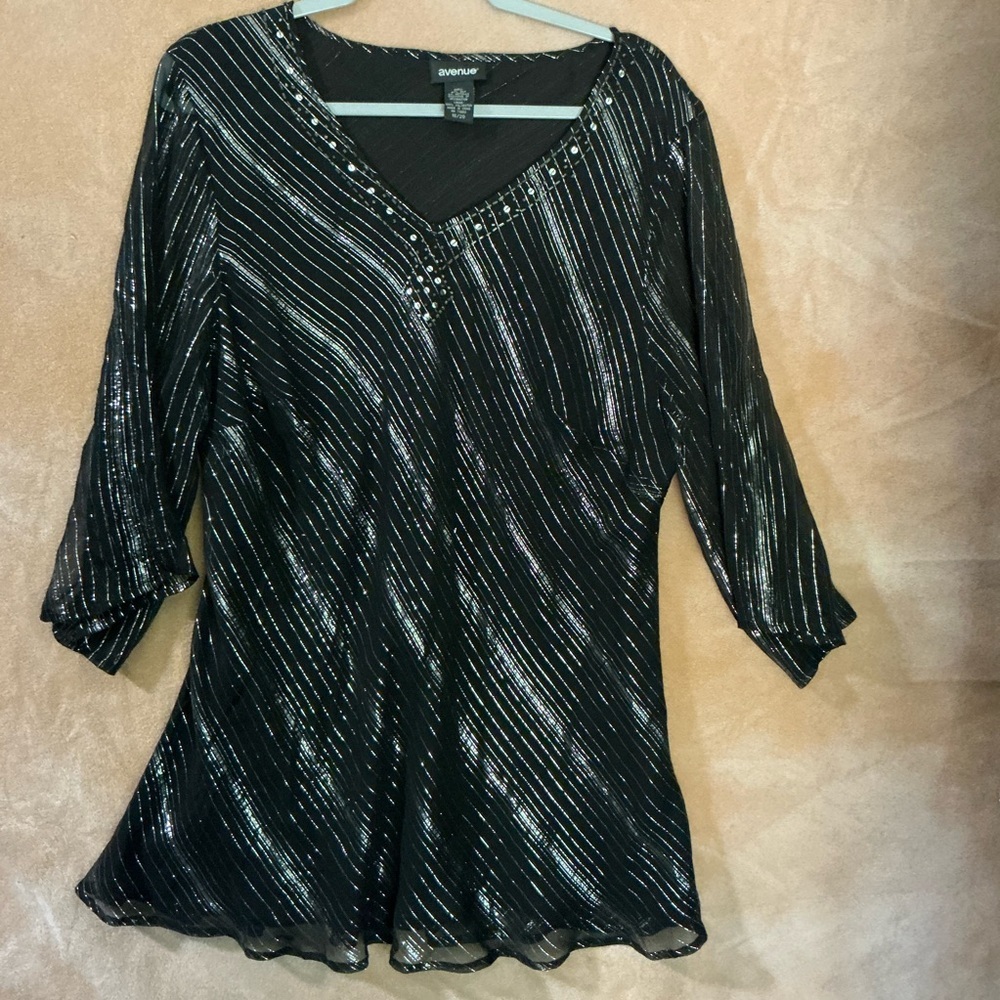 Avenue Black‎ and Silver Embellished Pleated Blouse